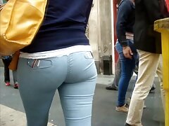 Cuckold sieva dalās ar erotisko stāstu